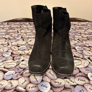 Matisse Disco Black Ankle Booties